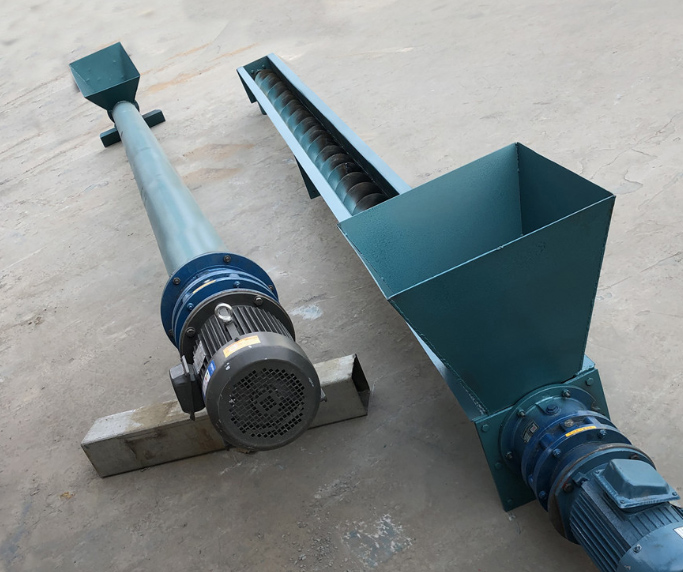 Pipe screw conveyor VS U-shaped screw conveyor